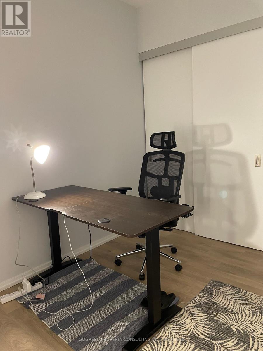 2509 - 197 Yonge Street, Toronto, Ontario  M5B 1M4 - Photo 12 - C12974378