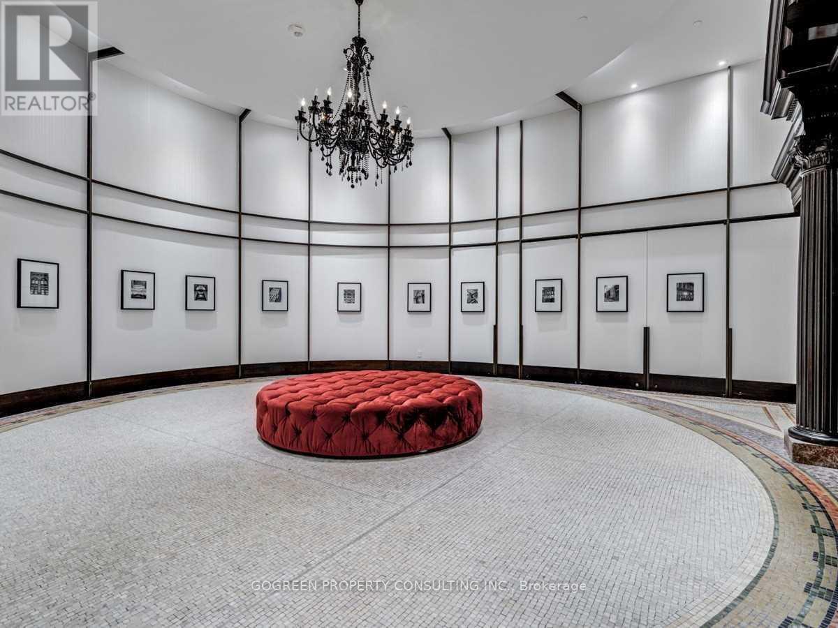 2509 - 197 Yonge Street, Toronto, Ontario  M5B 1M4 - Photo 4 - C12974378