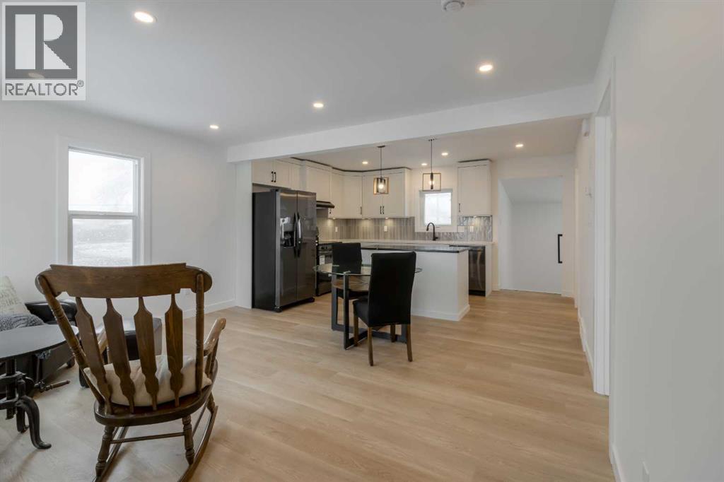 656 Crescent Avenue, Picture Butte, Alberta  T0K 1V0 - Photo 4 - A2296750