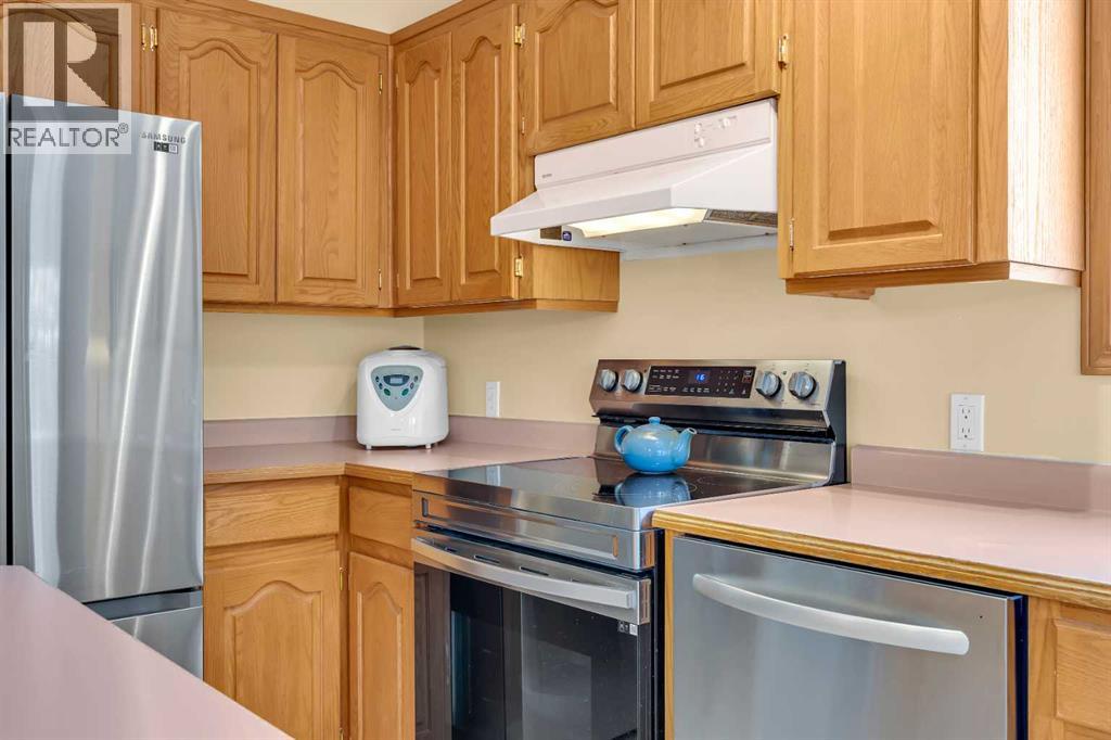 527 25 Avenue NE, Calgary, Alberta  T2E 1Y6 - Photo 18 - A2299491