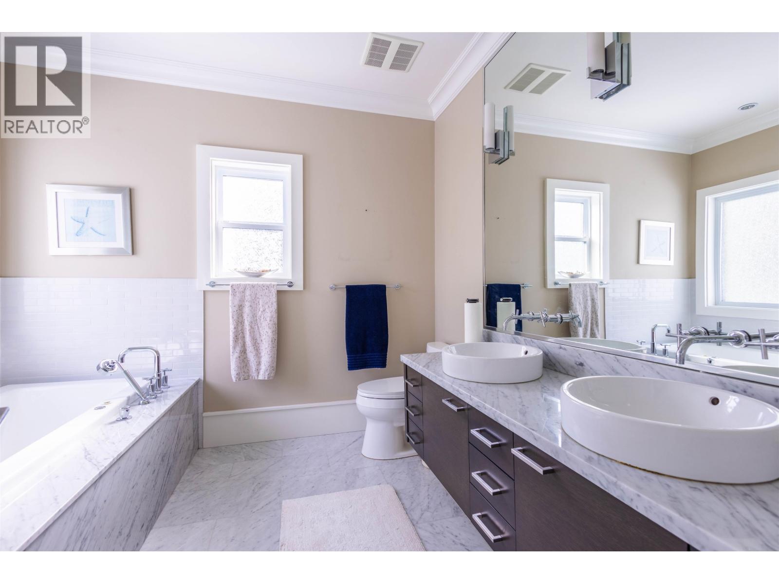 8150 French Street, Vancouver, British Columbia  V6P 4W1 - Photo 11 - R3109020