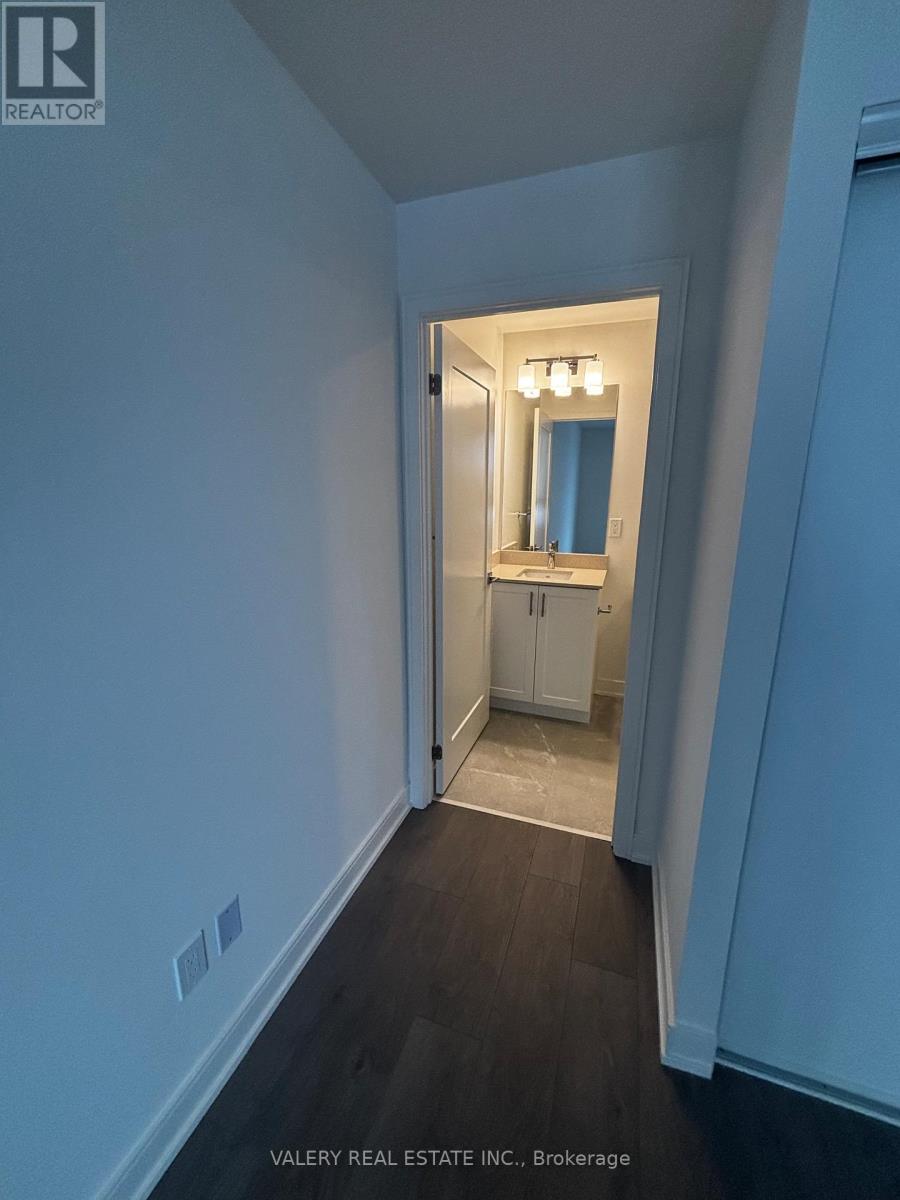 406 - 705 Davis Drive, Newmarket, Ontario  L3Y 0J1 - Photo 18 - N12974334