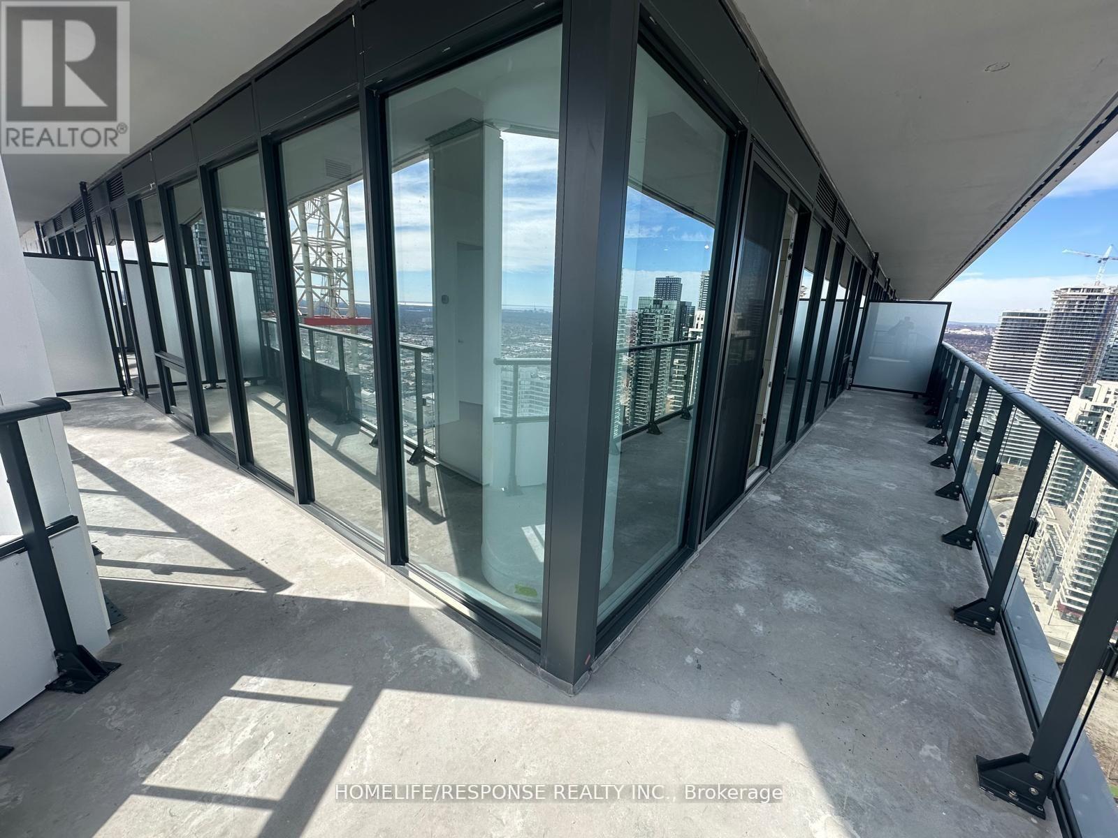 3808 - 448 Burnhamthorpe Road W, Mississauga, Ontario  L5B 4M6 - Photo 17 - W12974332