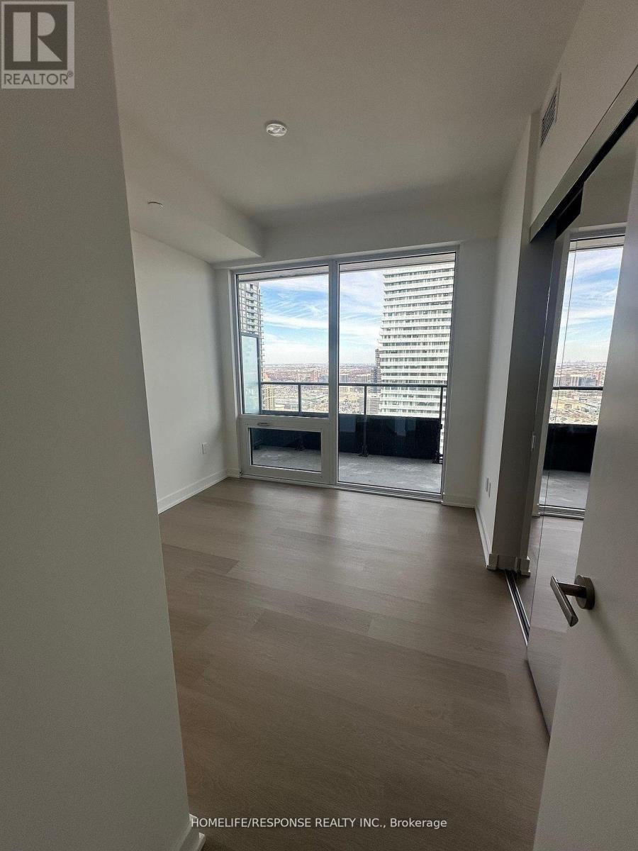 3808 - 448 Burnhamthorpe Road W, Mississauga, Ontario  L5B 4M6 - Photo 6 - W12974332