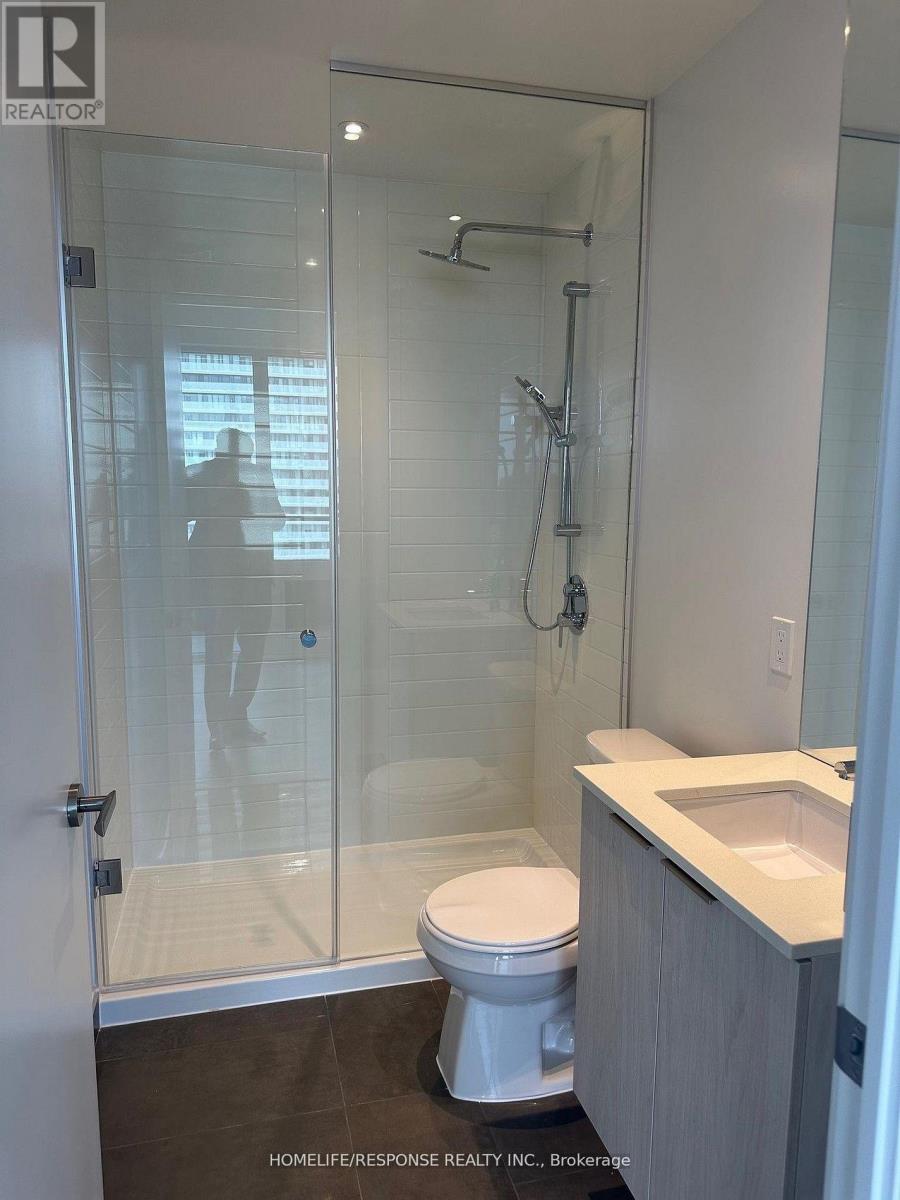 3808 - 448 Burnhamthorpe Road W, Mississauga, Ontario  L5B 4M6 - Photo 7 - W12974332