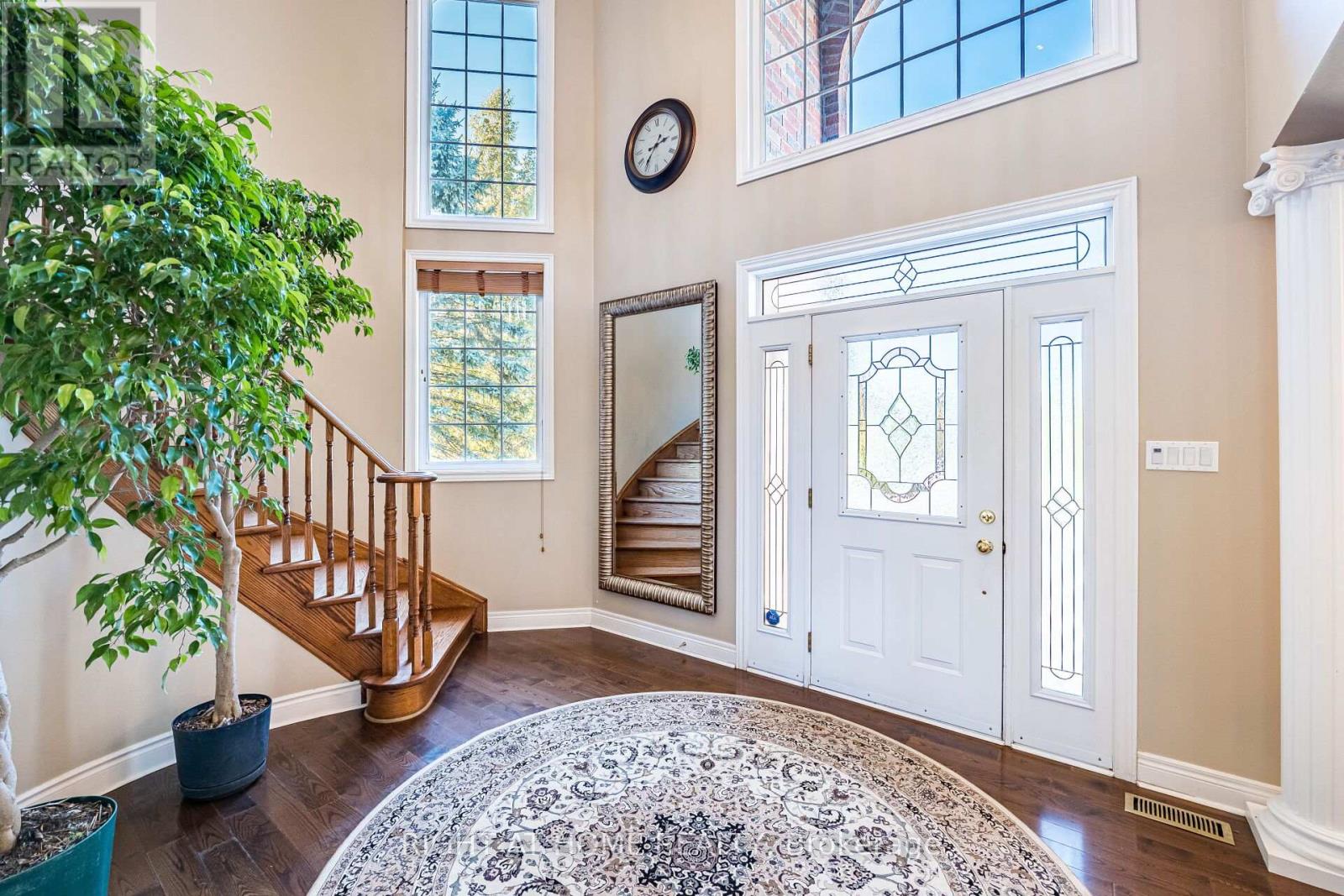 11150 Menzies Court, Milton, Ontario  L0P 1B0 - Photo 9 - W12974390