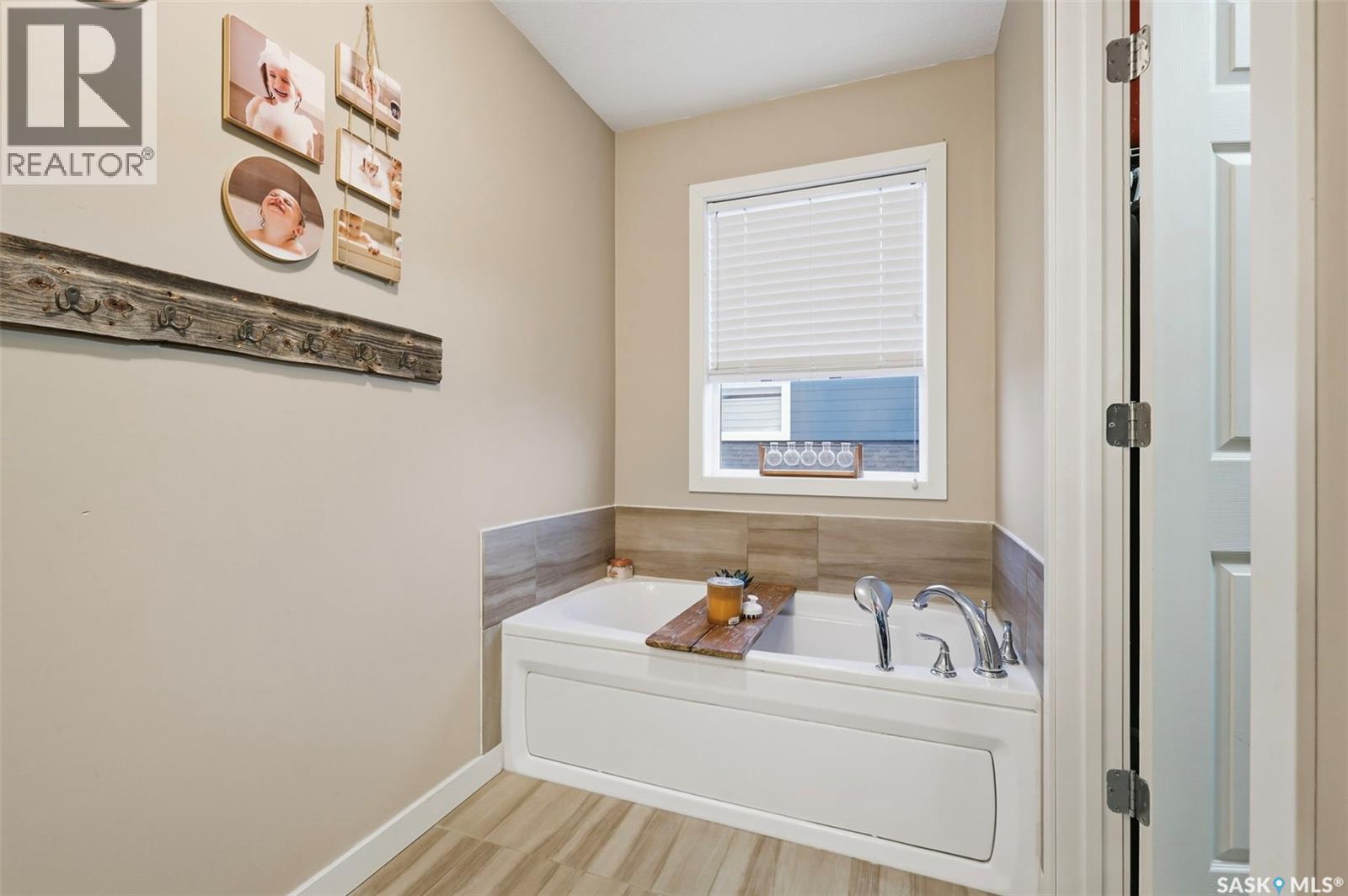 207 5th Avenue, Aberdeen, Saskatchewan  S0K 0A0 - Photo 21 - SK032420