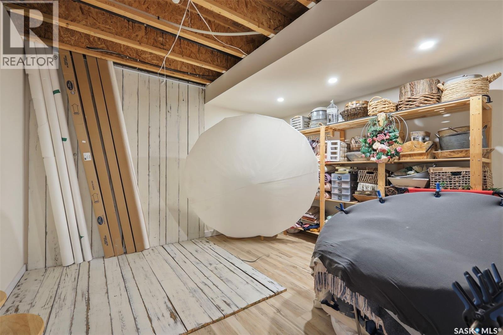 207 5th Avenue, Aberdeen, Saskatchewan  S0K 0A0 - Photo 30 - SK032420