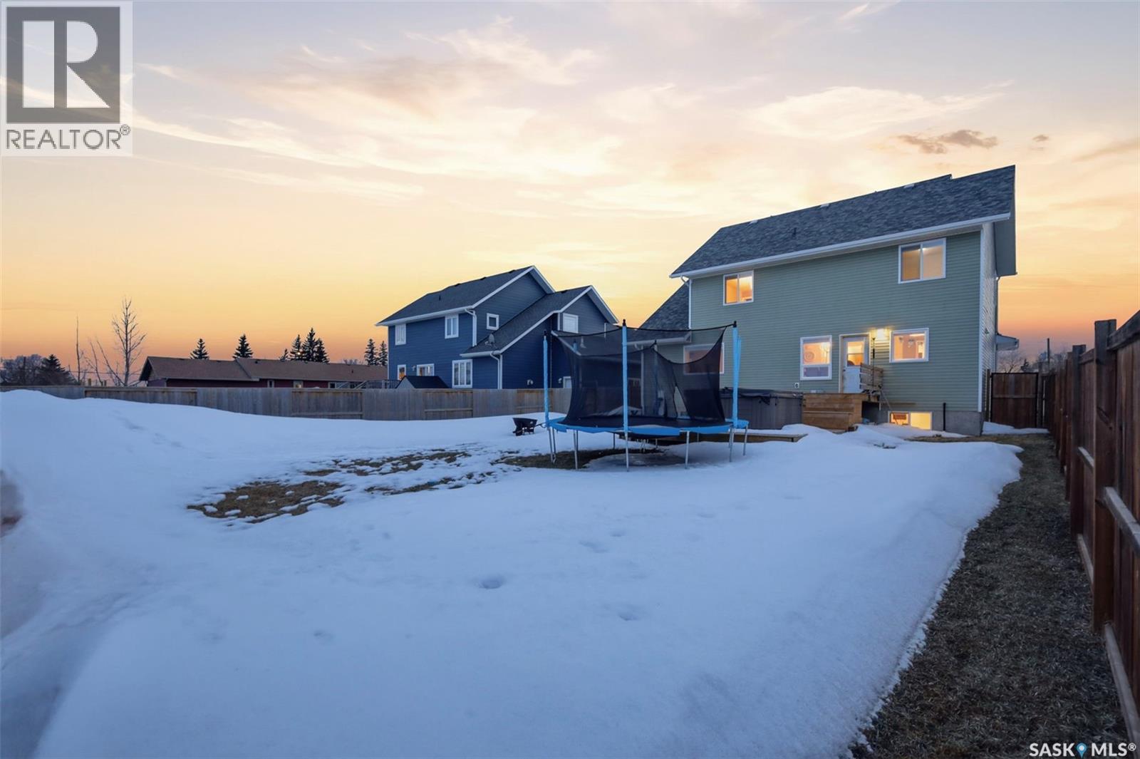 207 5th Avenue, Aberdeen, Saskatchewan  S0K 0A0 - Photo 36 - SK032420