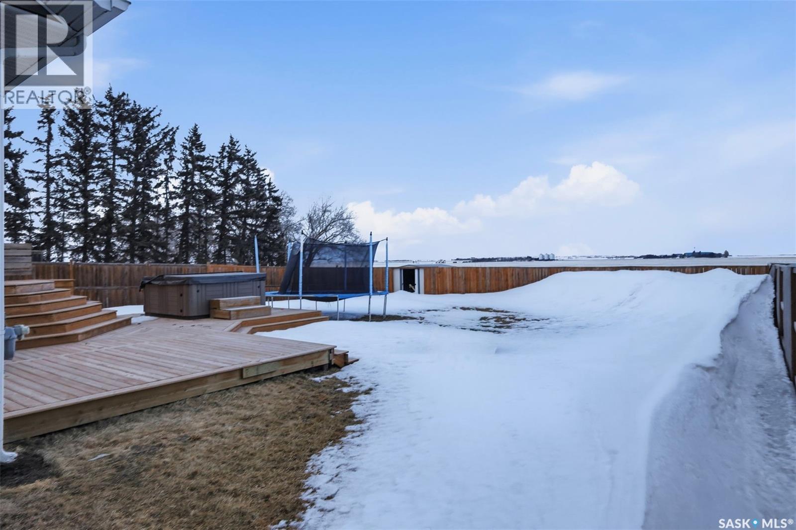 207 5th Avenue, Aberdeen, Saskatchewan  S0K 0A0 - Photo 38 - SK032420