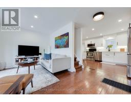 285 HARVIE AVENUE, Toronto, Ontario