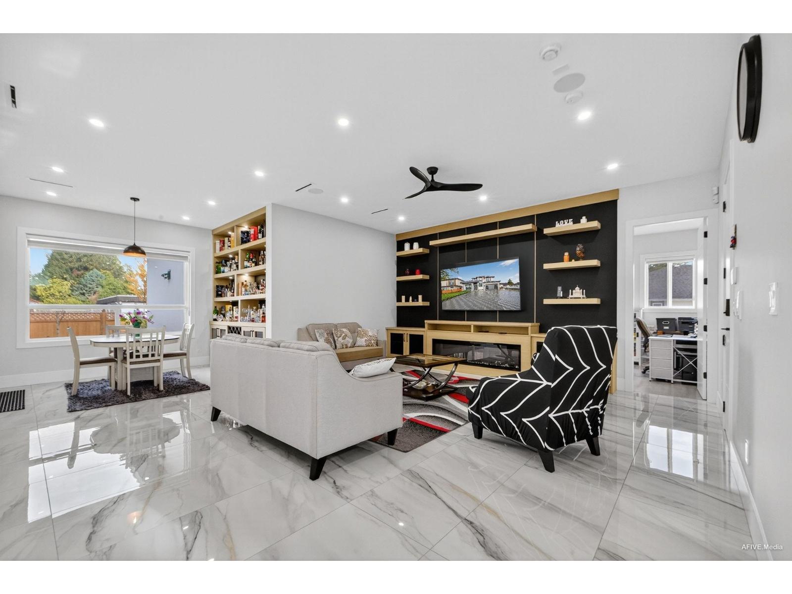 15363 94 Avenue, Surrey, British Columbia  V3R 1E2 - Photo 6 - R3107909