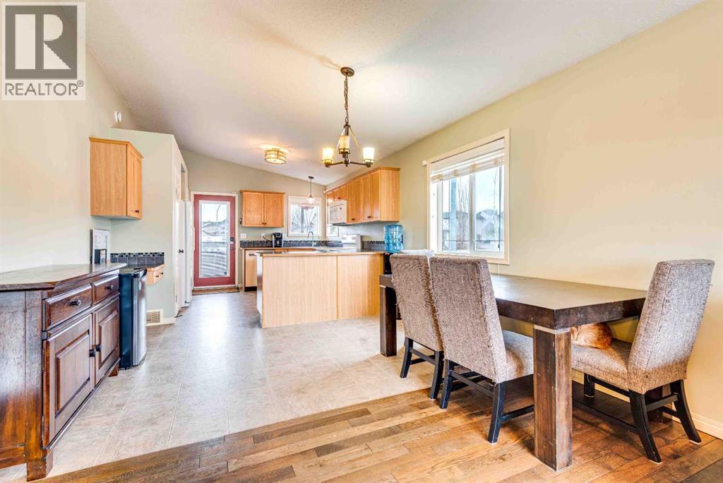 95 Inglewood Drive, Red Deer, Alberta  T4R 0B2 - Photo 13 - A2291723