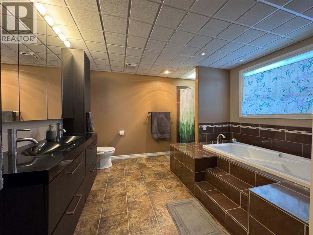 11301 100 Street, Fairview, Alberta T0H 1L0 - Photo 38 - A2291339