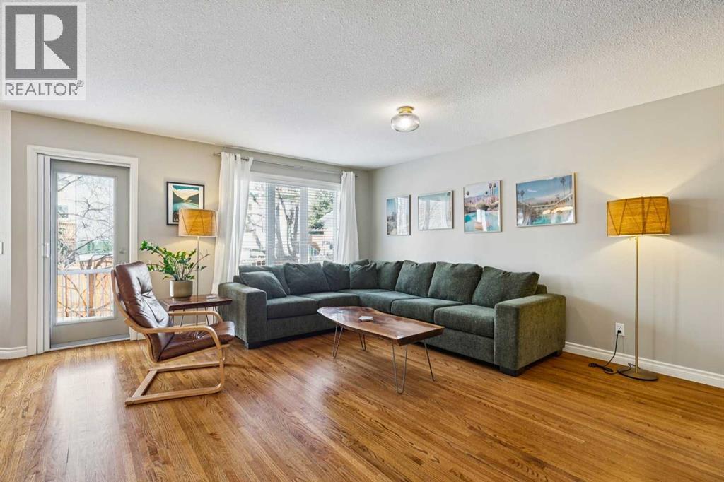 107 Sheep River Bay, Okotoks, Alberta  T1S 1R3 - Photo 4 - A2298402