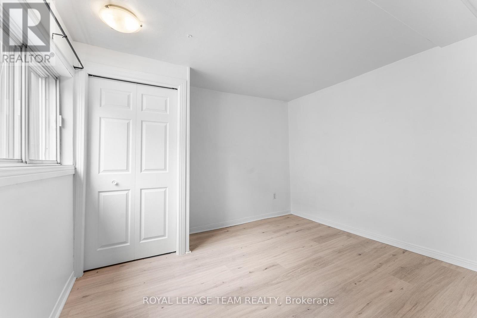 109 Marier Avenue, Ottawa, Ontario  K1L 5R9 - Photo 12 - X12974396