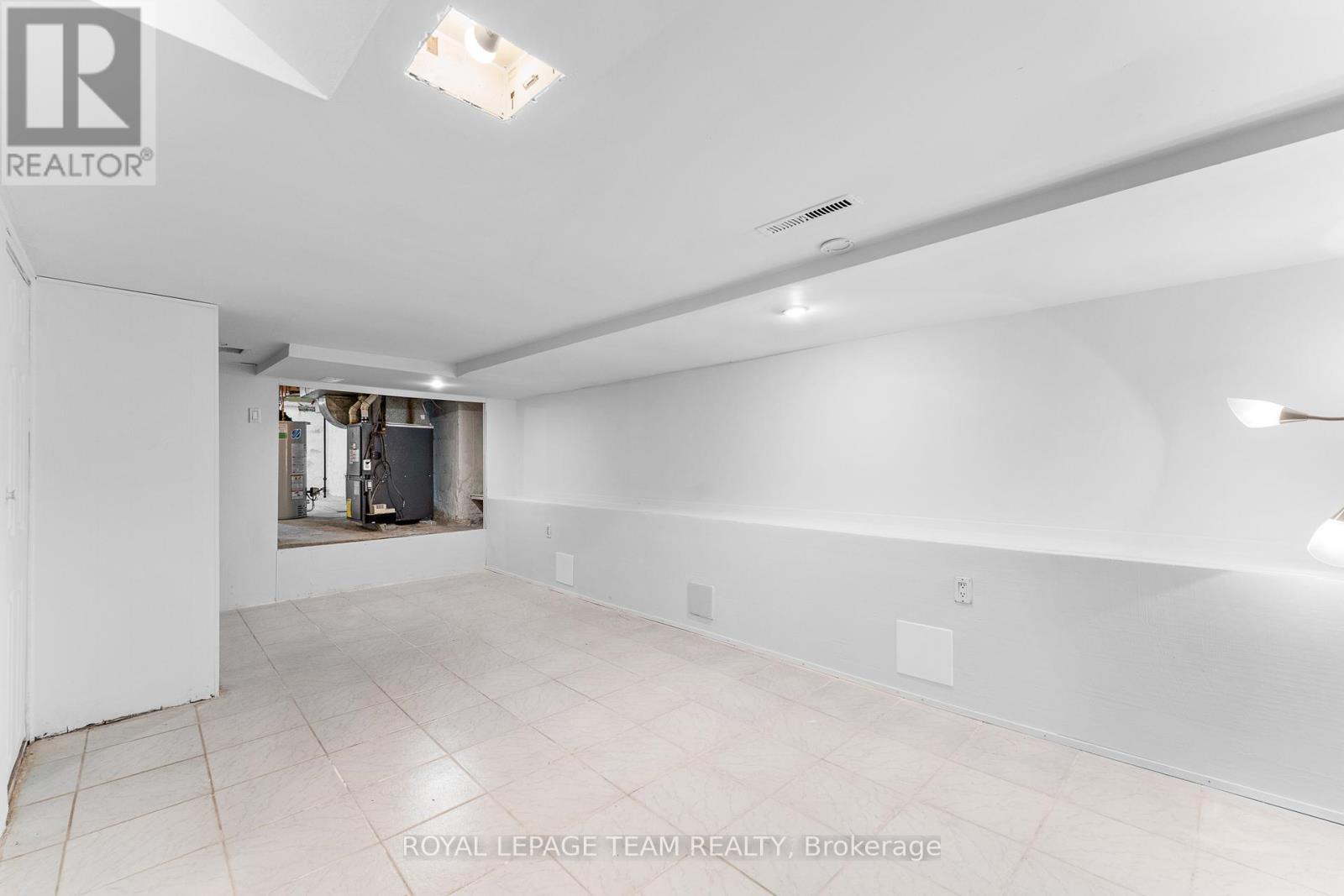 109 Marier Avenue, Ottawa, Ontario  K1L 5R9 - Photo 14 - X12974396