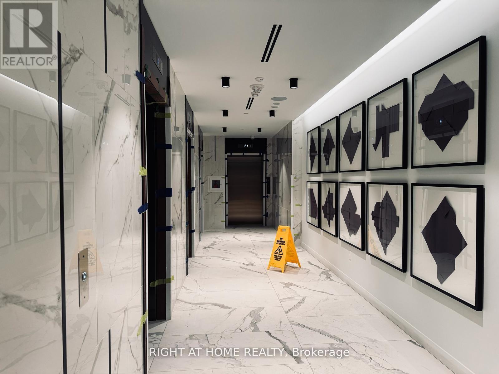 4218 - 82 Dalhousie St Street, Toronto, Ontario  M5B 0C5 - Photo 4 - C12972650