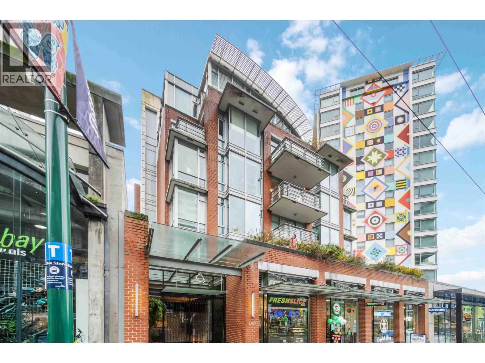 404 1762 Davie Street, Vancouver, British Columbia  V6G 1W2 - Photo 4 - R3109086