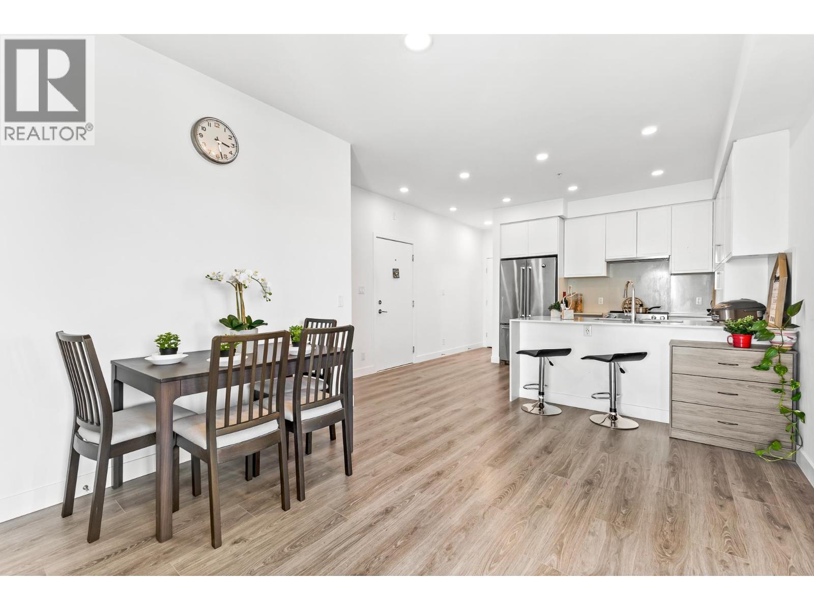 505 700 Clarke Road, Coquitlam, British Columbia  V3J 0K5 - Photo 9 - R3108891