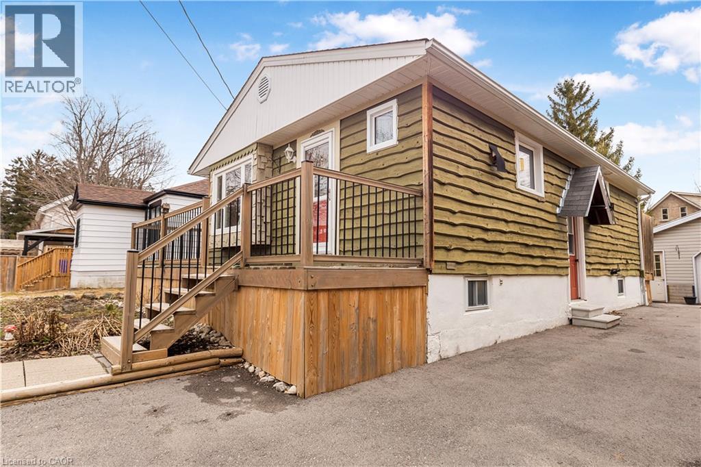 160 Graham Street, Fergus, Ontario  N1M 1B8 - Photo 2 - 40818080