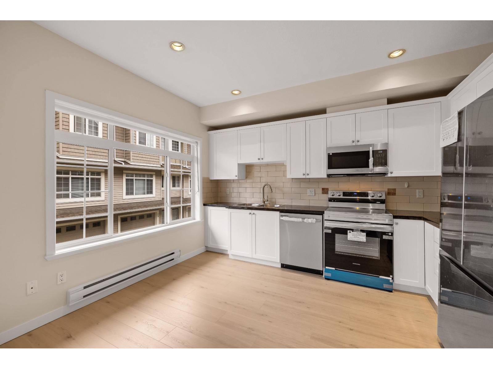 36 6852 193 Street, Surrey, British Columbia  V4N 0C8 - Photo 3 - R3107218