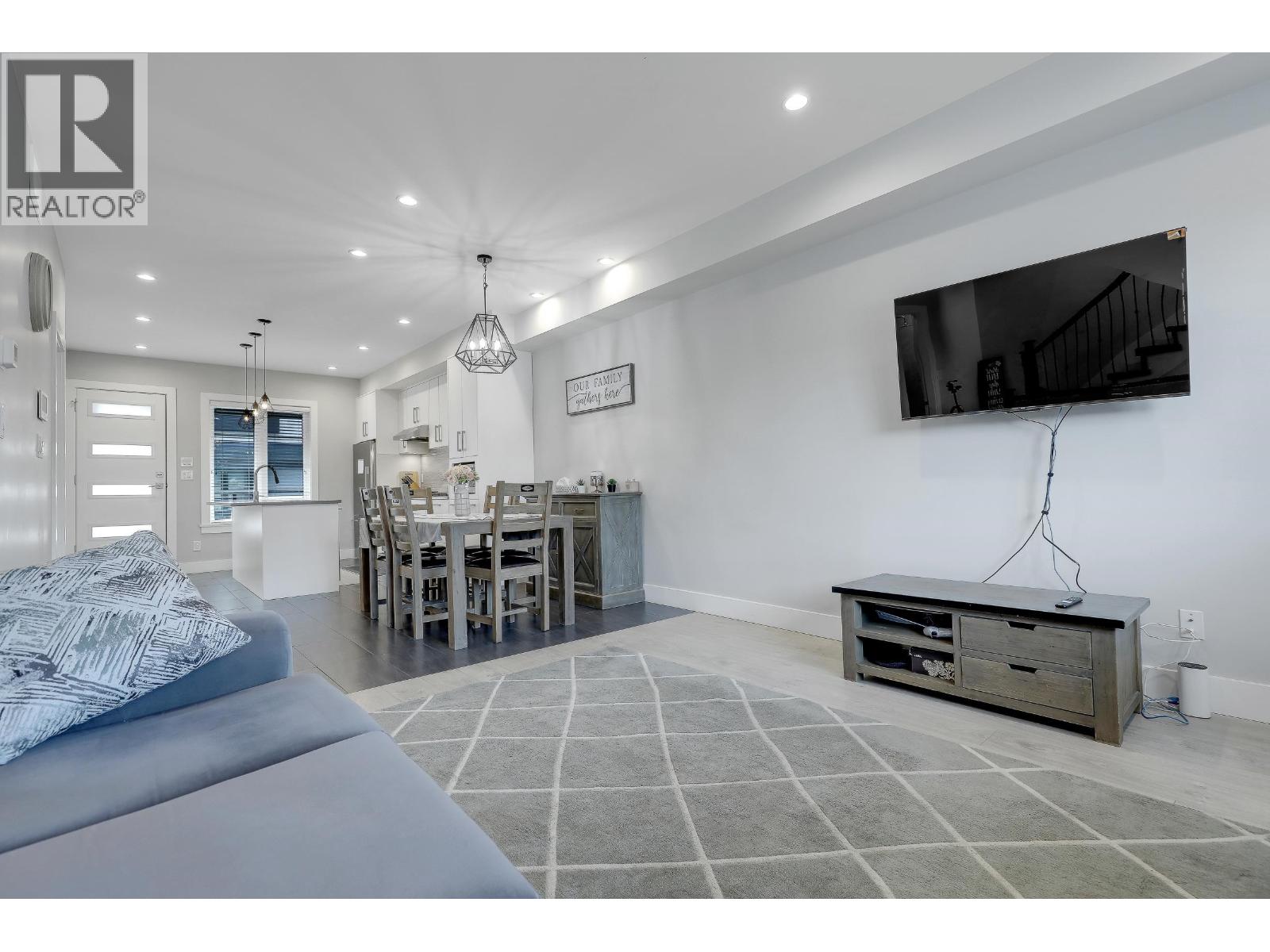 102 806 Gauthier Avenue, Coquitlam, British Columbia V3K 1R9 - Photo 5 - R3108228