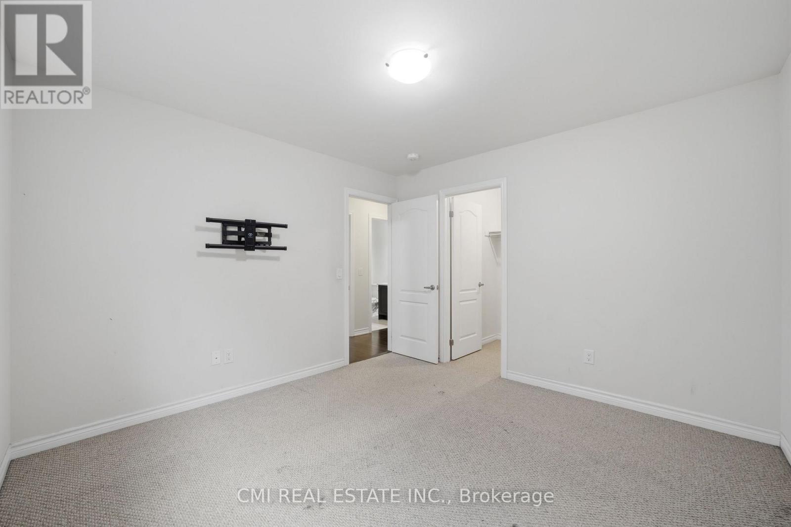 42 Valleybrook Crescent, Caledon, Ontario  L7C 4C5 - Photo 44 - W12974392