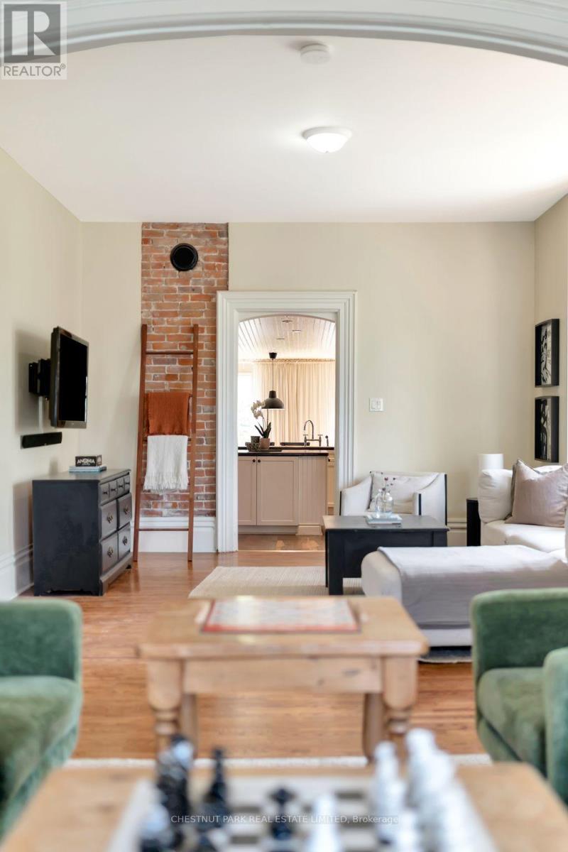 28 York Street, Prince Edward County, Ontario  K0K 2T0 - Photo 6 - X12974408