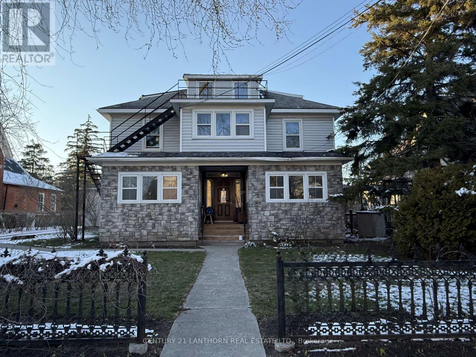 4 - 47 King Street, Prince Edward County, Ontario  K0K 2T0 - Photo 2 - X12974448