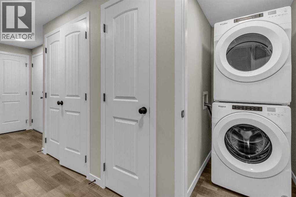 249 Aquila Drive NW, Calgary, Alberta  T3R 1Y6 - Photo 28 - A2298108