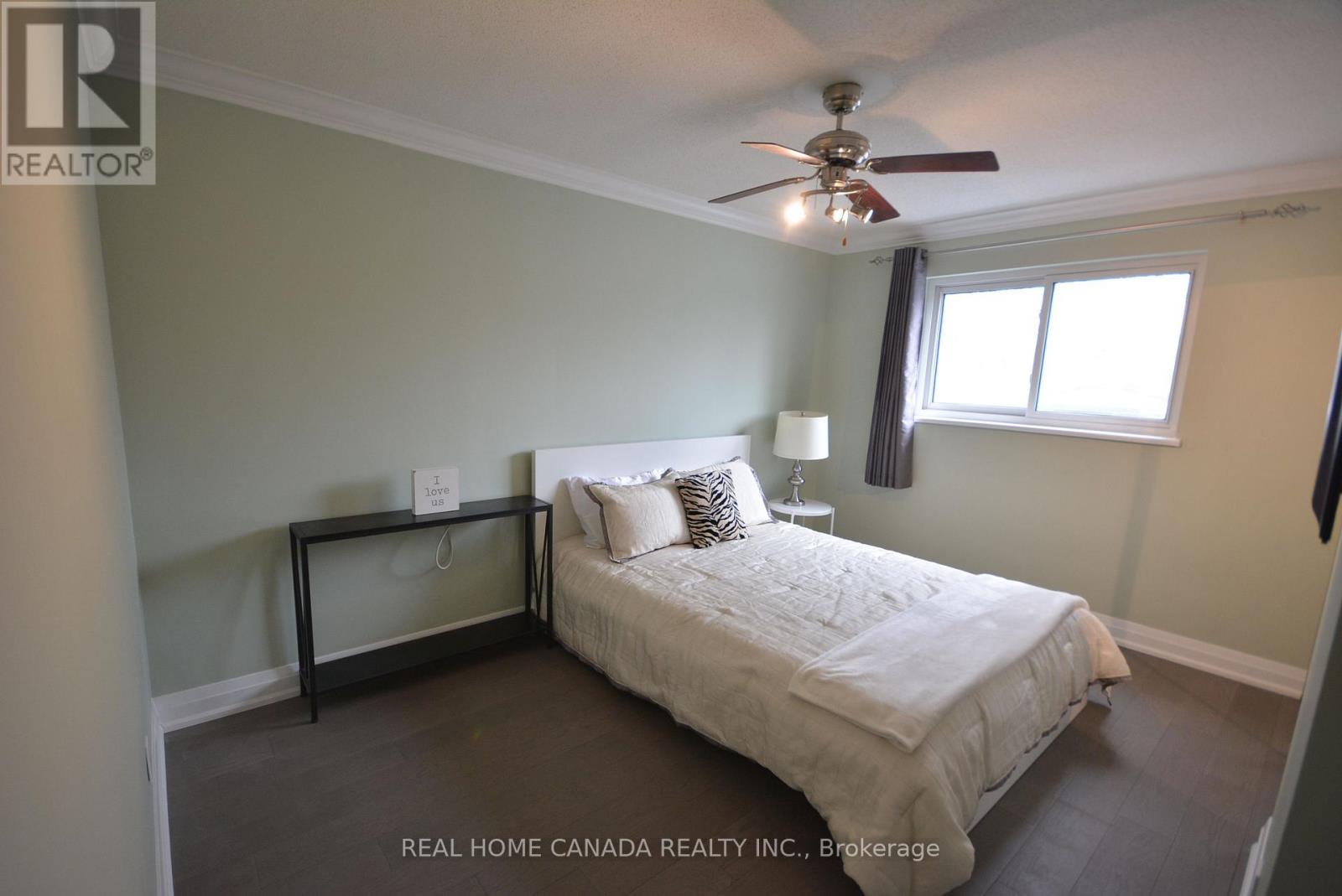 29 Ellesboro Drive, Mississauga, Ontario  L5N 1C3 - Photo 43 - W12933694
