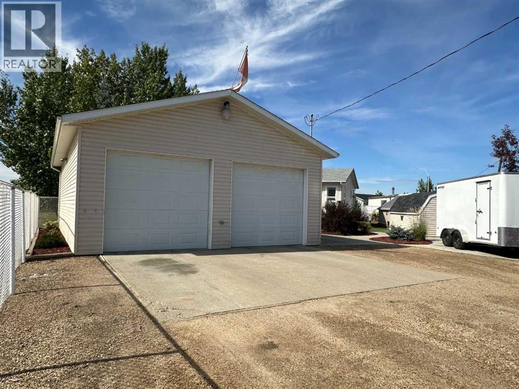 452 1st Street Sw, Falher, Alberta  T0H 1M0 - Photo 23 - A2290996