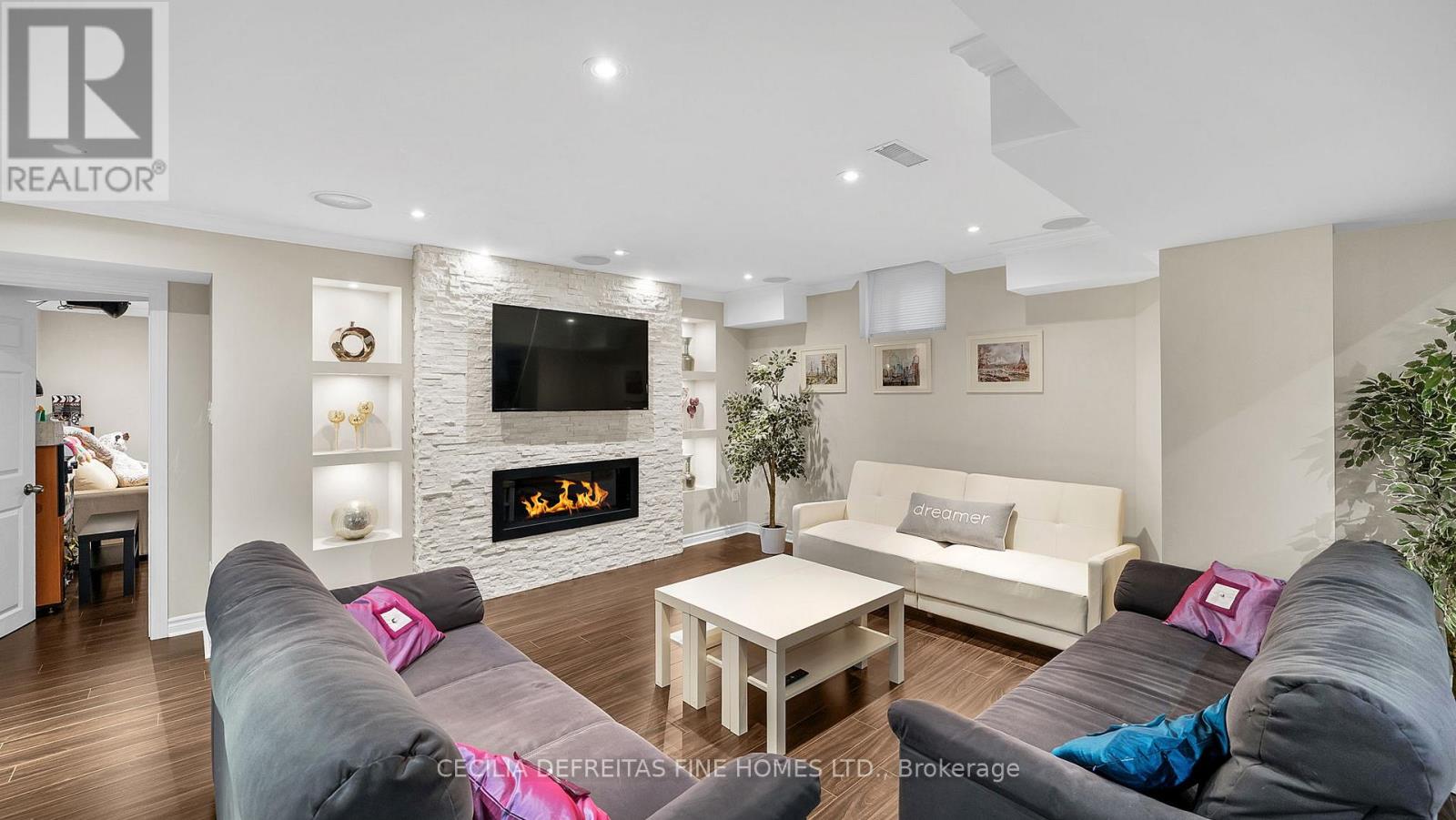 328 St. Urbain Drive, Vaughan, Ontario  L4H 0M3 - Photo 35 - N12974428