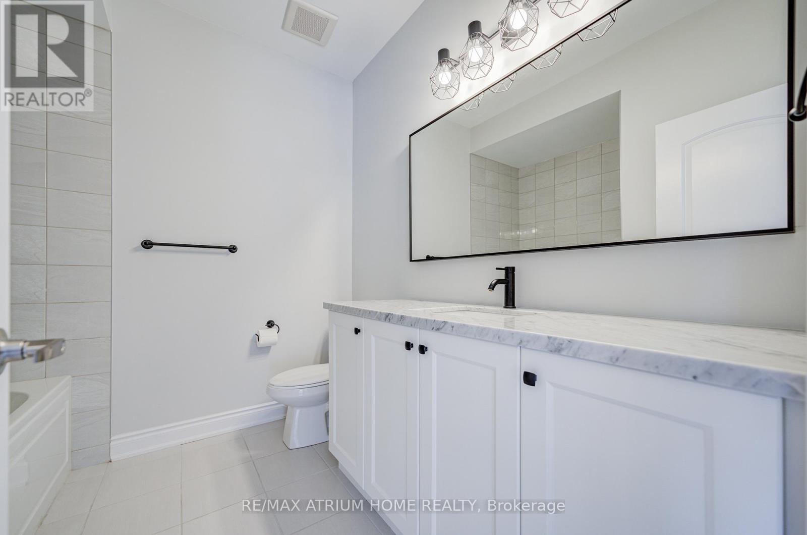 3 Jessica Antonella Street E, Markham, Ontario  L6C 3J6 - Photo 32 - N12974450