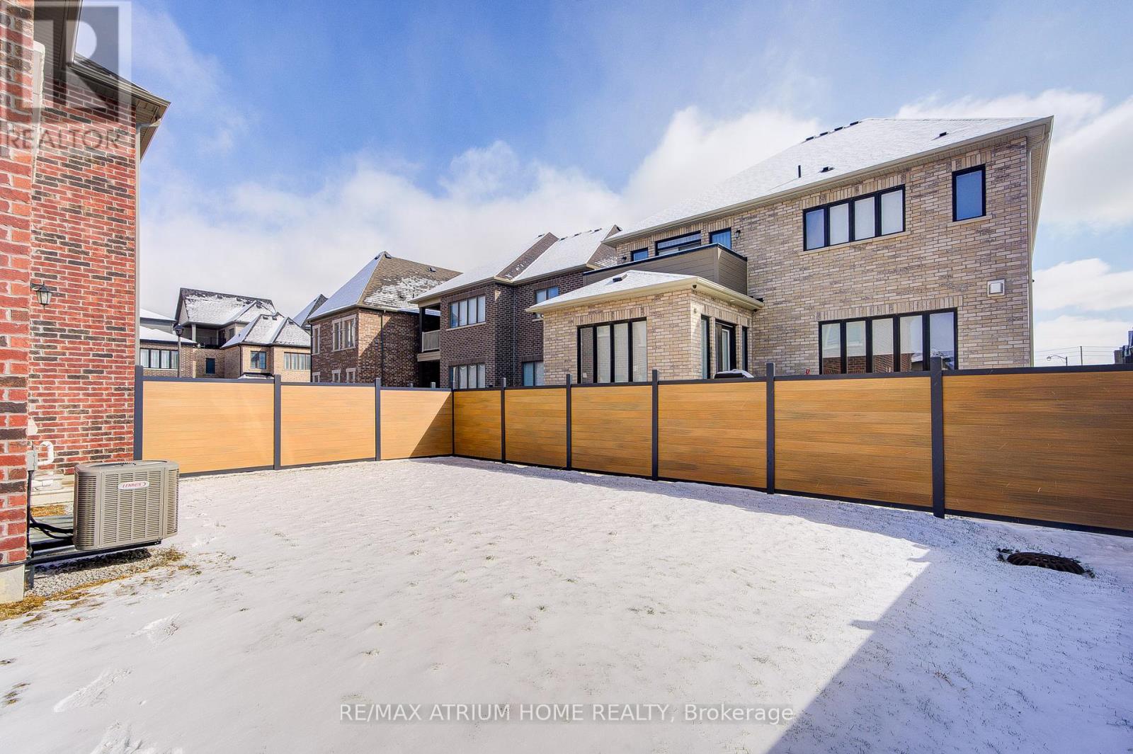 3 Jessica Antonella Street E, Markham, Ontario  L6C 3J6 - Photo 46 - N12974450