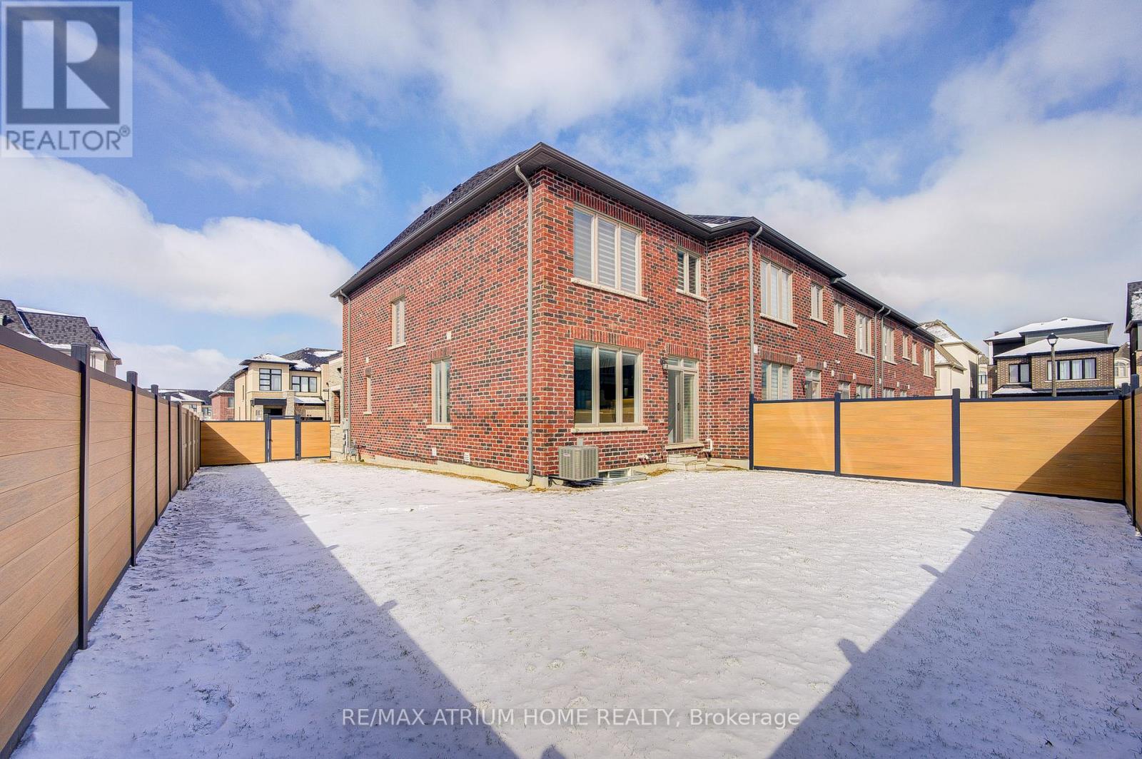 3 Jessica Antonella Street E, Markham, Ontario  L6C 3J6 - Photo 47 - N12974450