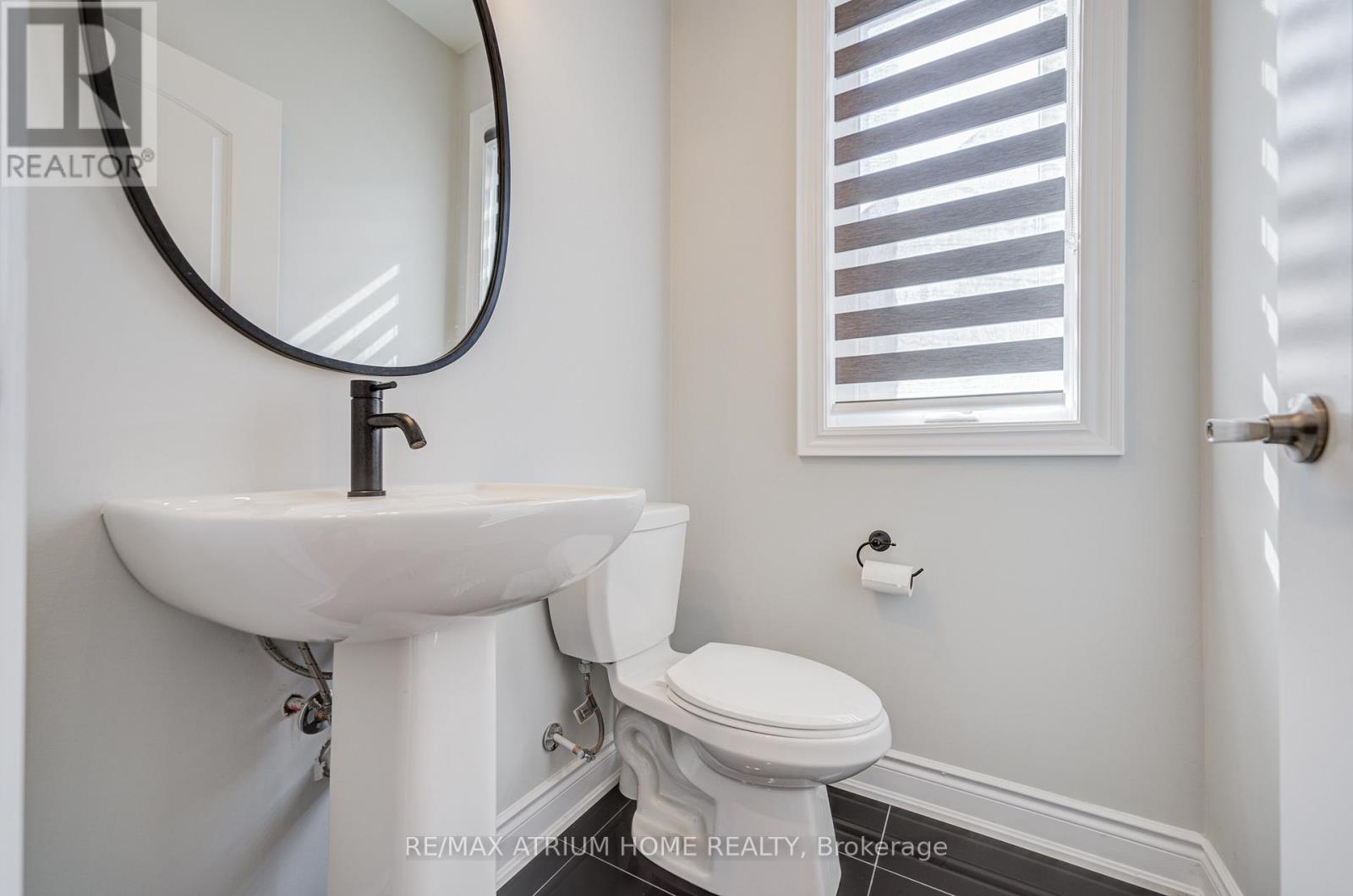 3 Jessica Antonella Street E, Markham, Ontario  L6C 3J6 - Photo 6 - N12974450