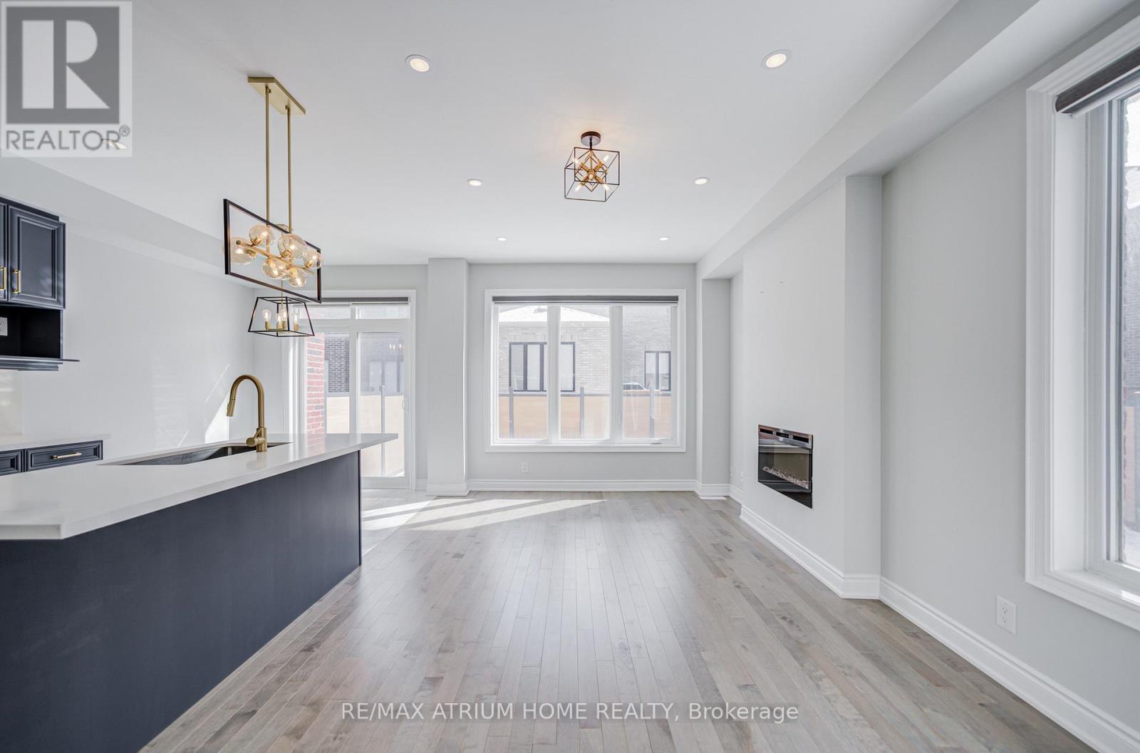 3 Jessica Antonella Street E, Markham, Ontario  L6C 3J6 - Photo 9 - N12974450