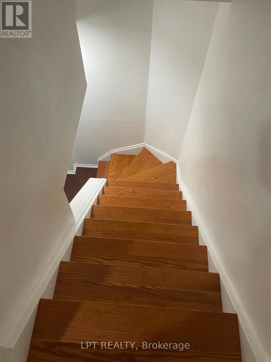 81 Shady Pine Circle, Brampton, Ontario  L6R 1K3 - Photo 22 - W12974412