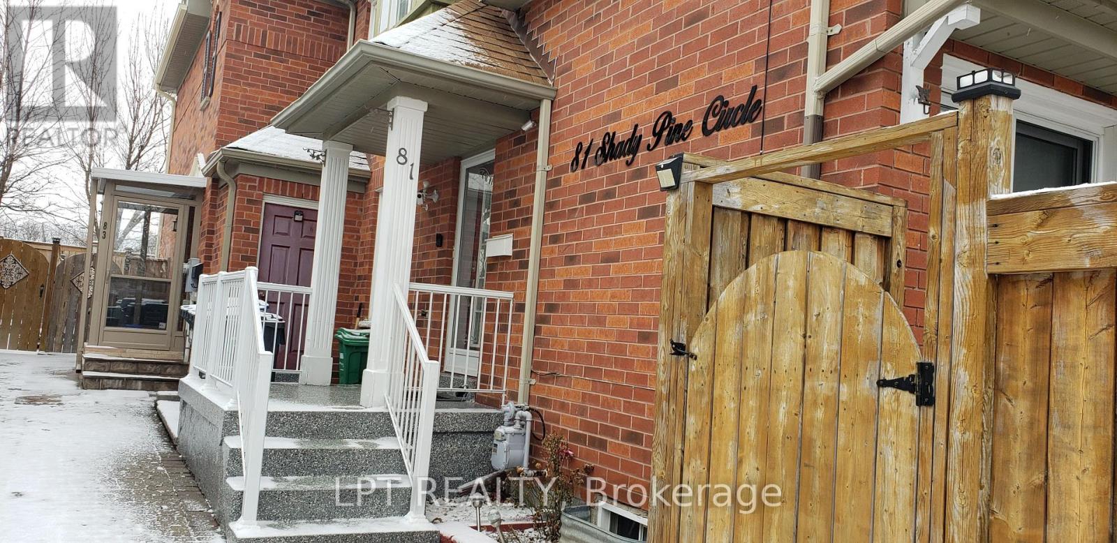 81 Shady Pine Circle, Brampton, Ontario  L6R 1K3 - Photo 3 - W12974412