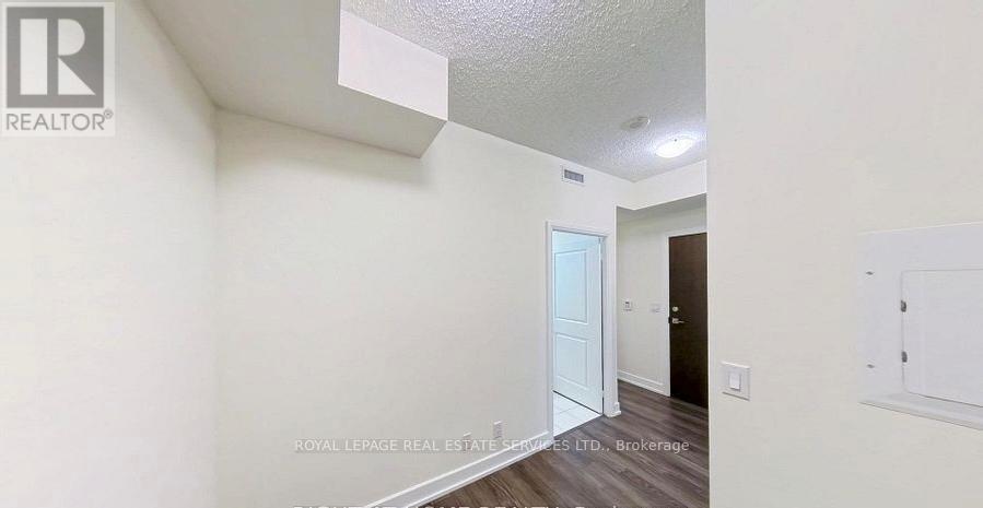 1601 - 6 Eva Road, Toronto (Etobicoke West Mall), Ontario  M9C 0B1 - Photo 6 - W12974418