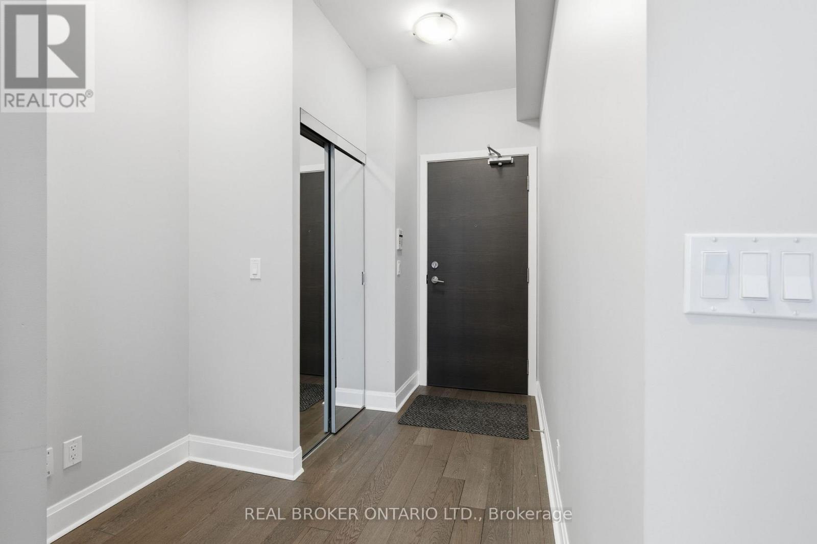 1801 - 33 Shore Breeze Drive, Toronto, Ontario  M8V 0G1 - Photo 18 - W12974422