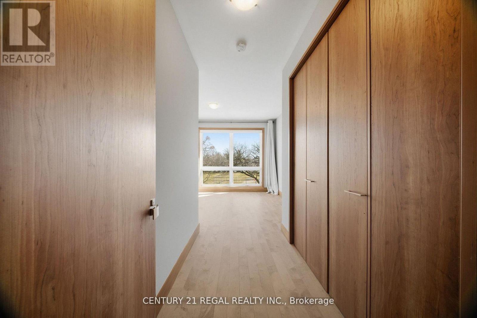 28a Twenty First Street, Toronto (Long Branch), Ontario  M8V 3L7 - Photo 17 - W12974440