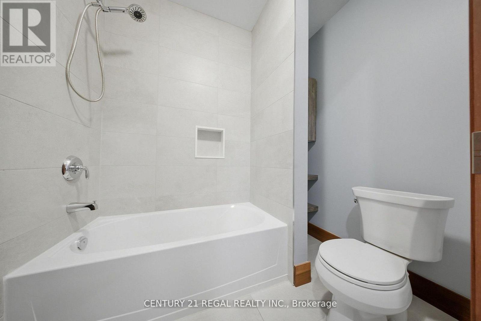 28a Twenty First Street, Toronto (Long Branch), Ontario  M8V 3L7 - Photo 23 - W12974440