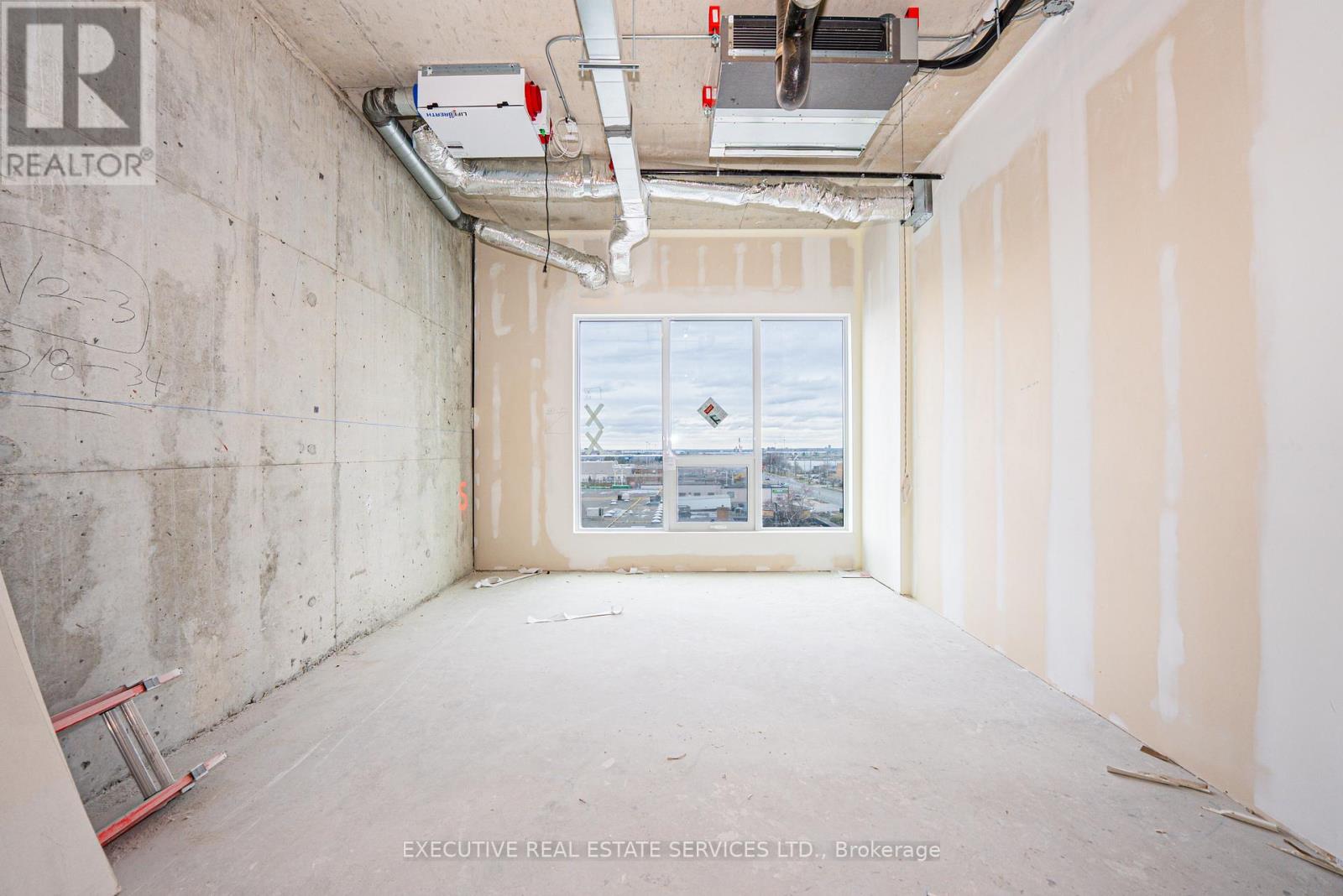 405 - 996 Martin Grove Road, Toronto, Ontario  M9W 4V8 - Photo 14 - W12974456