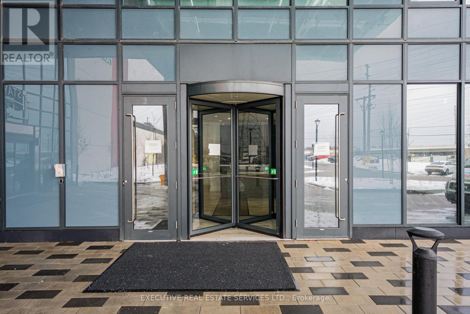 405 - 996 Martin Grove Road, Toronto, Ontario  M9W 4V8 - Photo 5 - W12974456