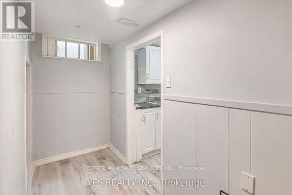 176 Kenneth Avenue, Kitchener, Ontario  N2A 1W2 - Photo 12 - X12974414