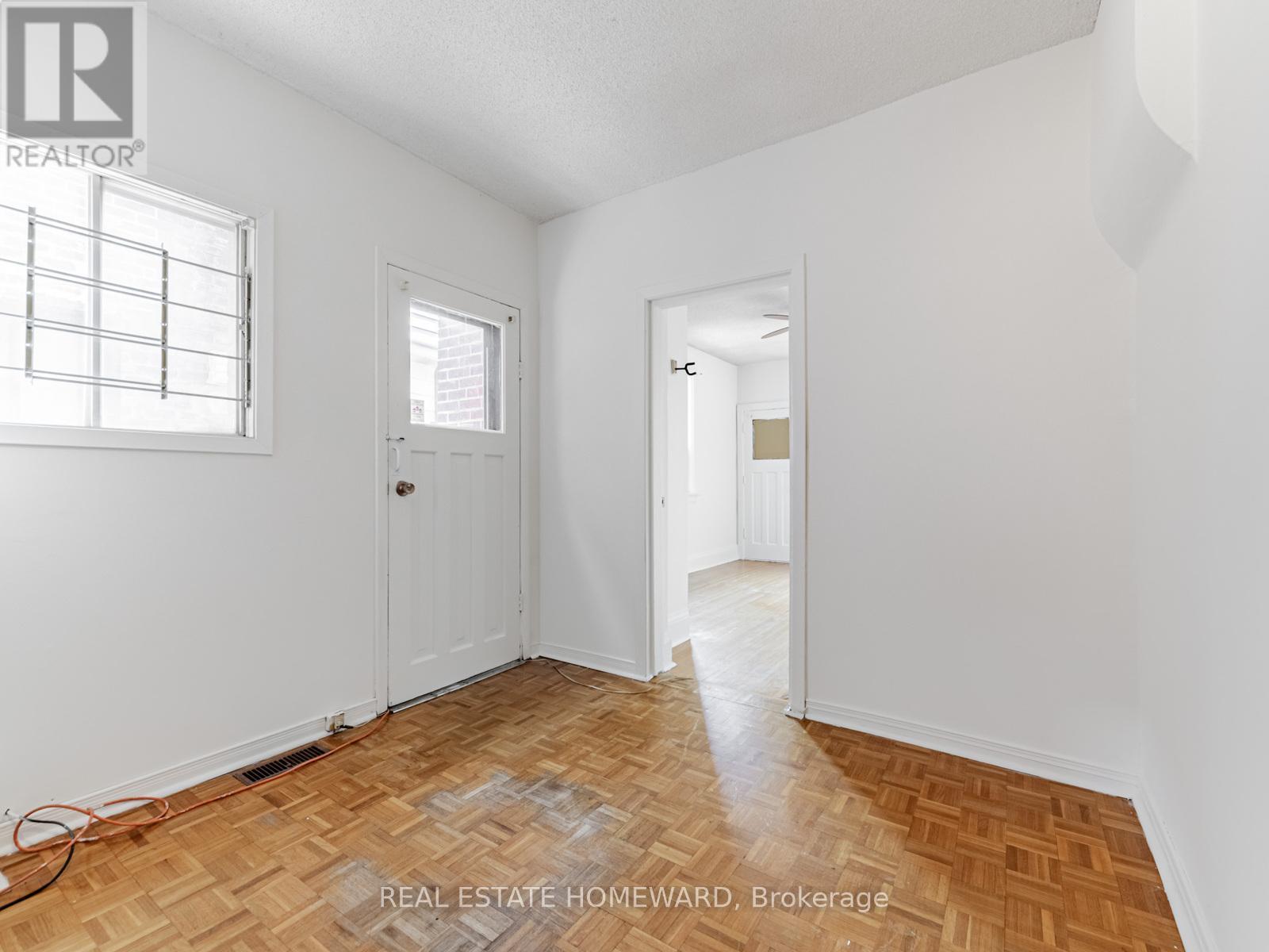 1188 Ossington Avenue, Toronto, Ontario  M6G 3W1 - Photo 8 - C12971020