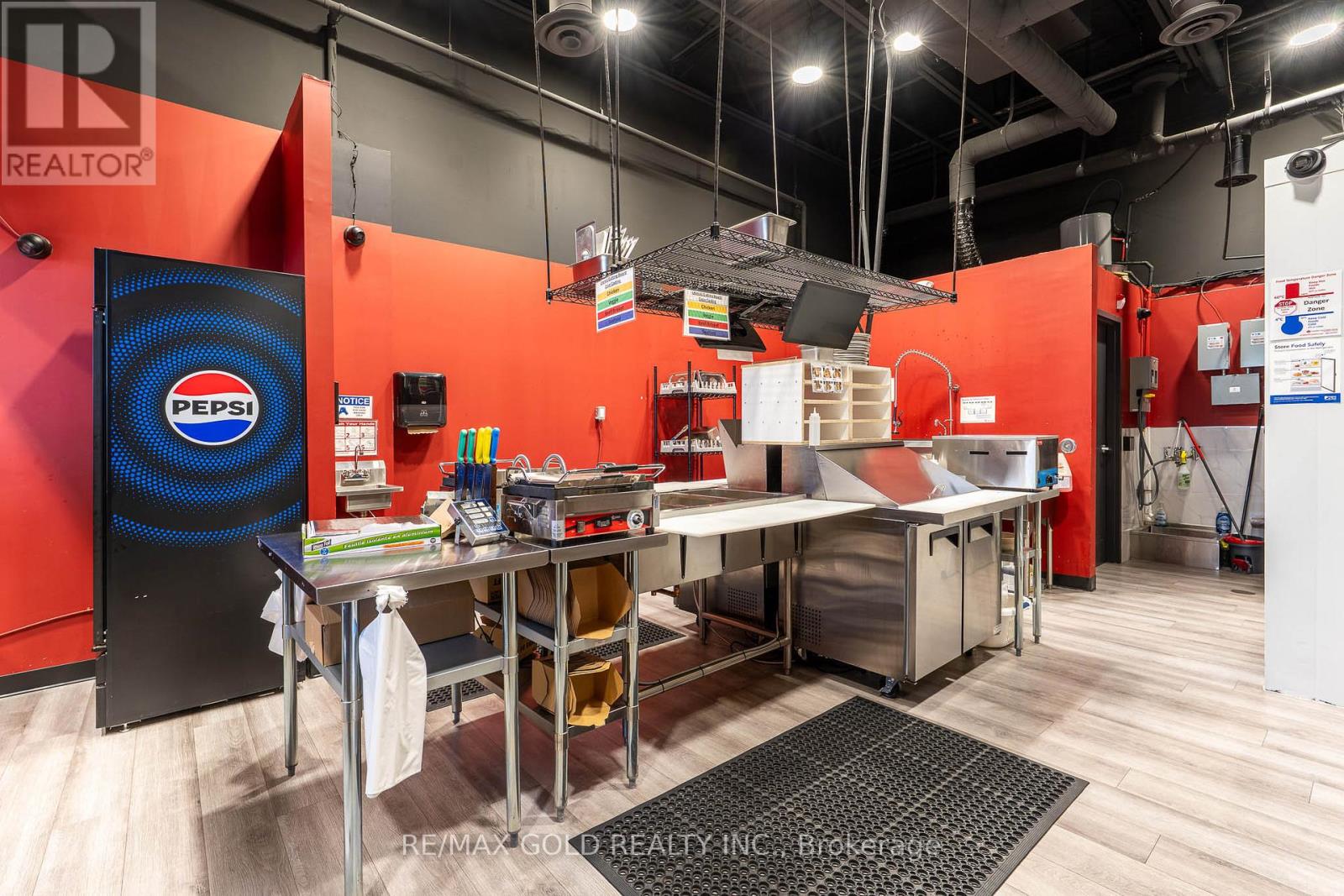 75 - 6181 Mayfeild Road, Brampton, Ontario  L6P 0J1 - Photo 8 - W12955304